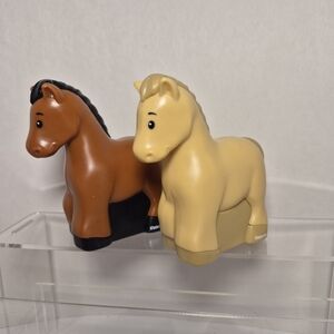 Fisher Price Little People Brown & Tan Horse Figures Modern Farm Animals